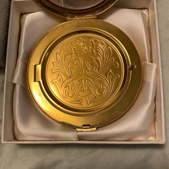 Vintage Zell Powered compact & spoon - Picture 5 of 7